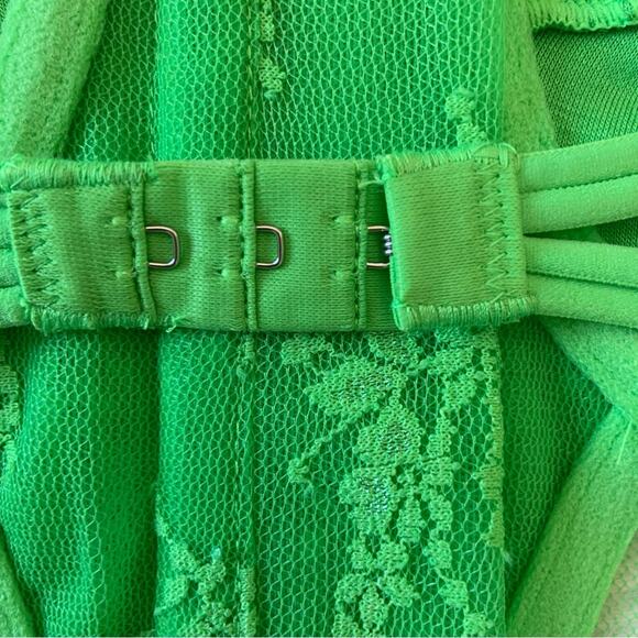 Out From Under Urban Outfitters Firecracker Lace Corset Top Lime Green Neon NWOT - Picture 6 of 9